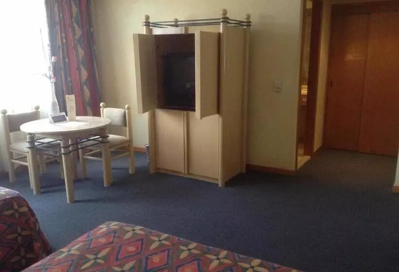 Fotos del hotel Sevilla:  22