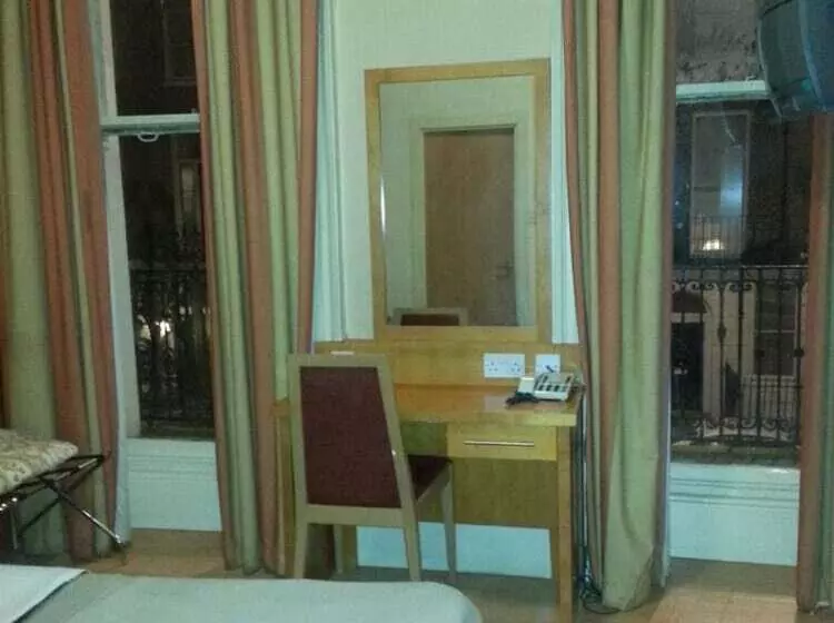 Fotos del hotel Berkeley Court Hotel:  24