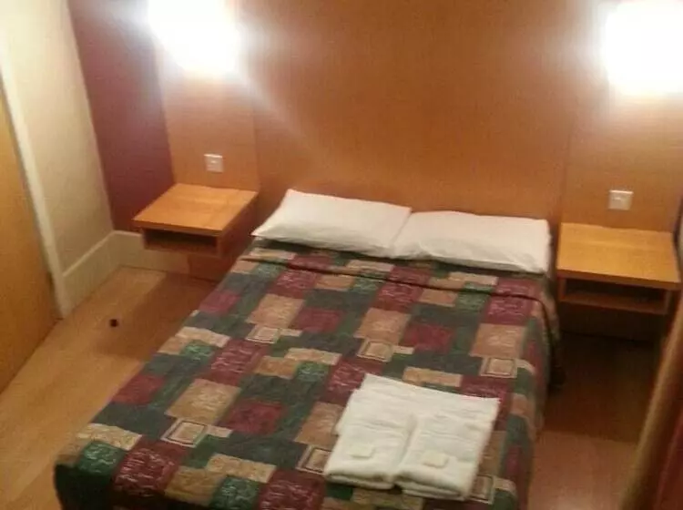 Fotos del hotel Berkeley Court Hotel:  13