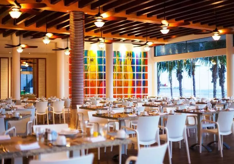 Fotos del hotel The Reef Coco Beach & Spa Optional All Inclusive:  3