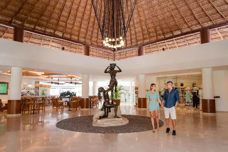 Fotos del hotel The Reef Coco Beach & Spa Optional All Inclusive:  9