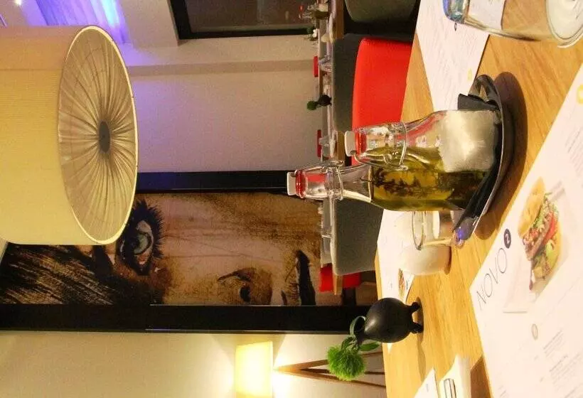 Fotos del hotel Novotel Berlin Am Tiergarten:  12