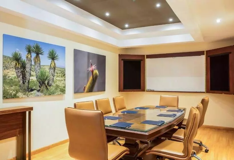 Fotos del hotel Sheraton Chihuahua Soberano:  18