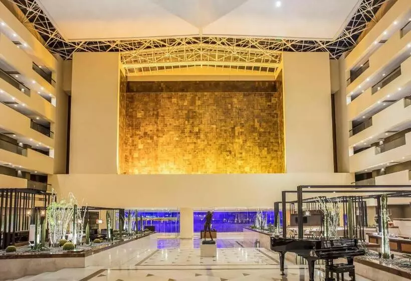 Fotos del hotel Sheraton Chihuahua Soberano:  4