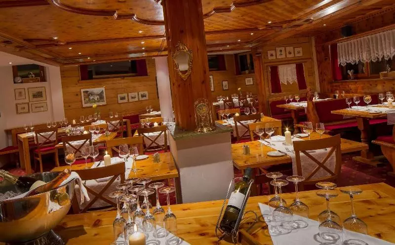 Fotos del hotel Excelsior:  23