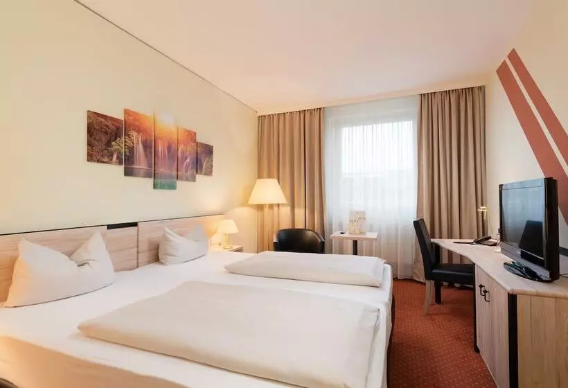 Fotos del hotel Novina Hotel Südwestpark:  12