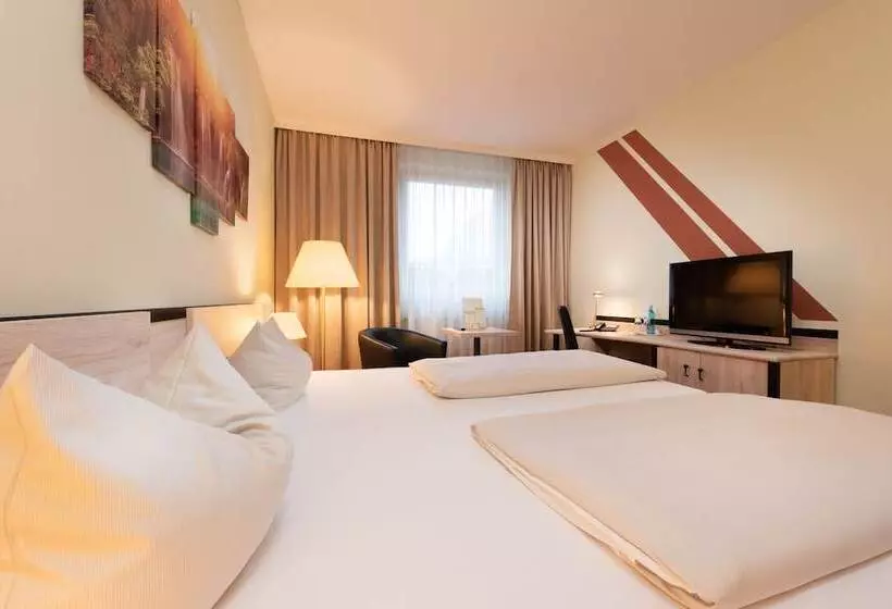 Fotos del hotel Novina Hotel Südwestpark:  18