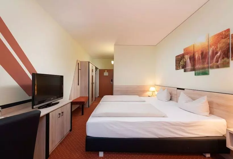 Fotos del hotel Novina Hotel Südwestpark:  8