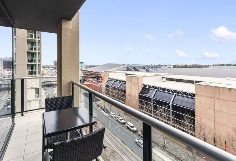 Fotos del hotel Oaks Adelaide Horizons Suites:  12