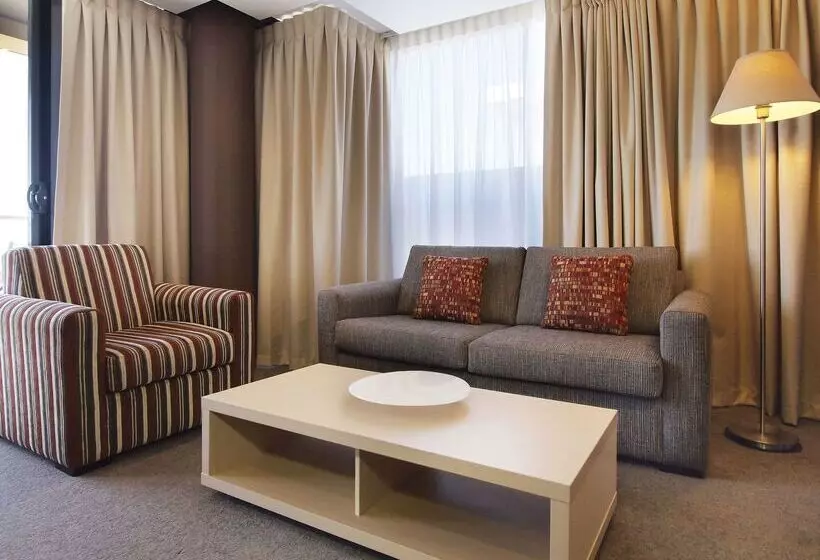 Fotos del hotel Oaks Adelaide Horizons Suites:  37