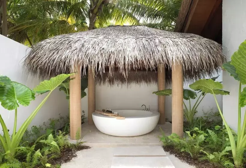 Fotos del hotel Fairmont Maldives Sirru Fen Fushi:  2