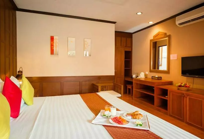 Fotos del hotel Buri Beach Resort:  9