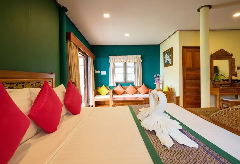 Fotos del hotel Buri Beach Resort:  22