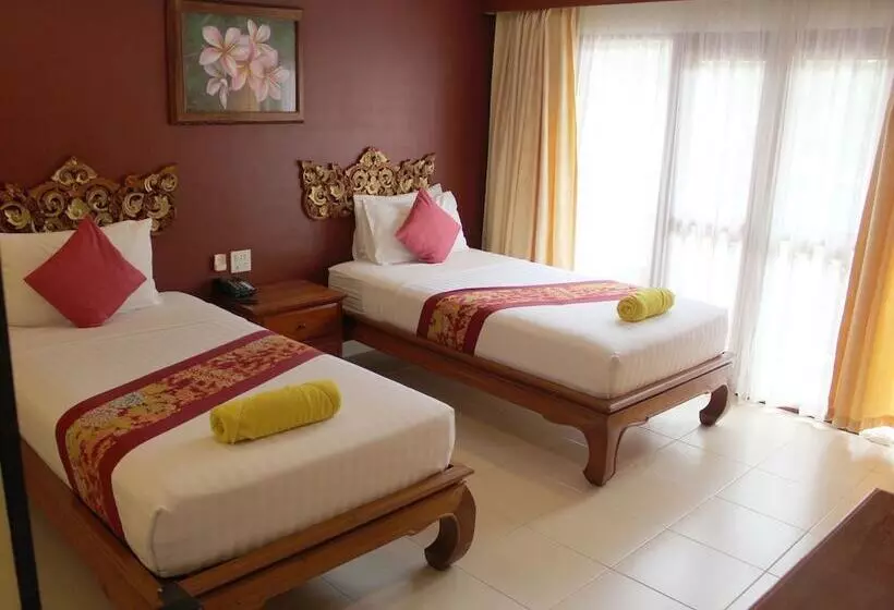 Fotos del hotel Buri Beach Resort:  12