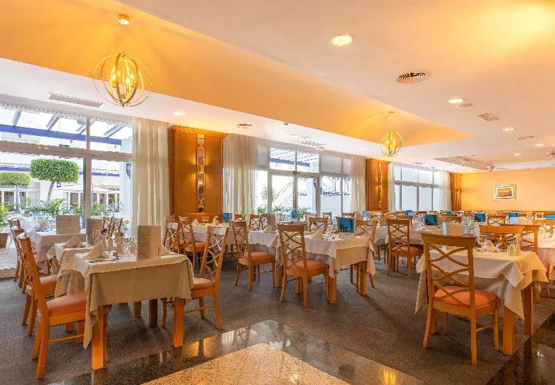 Fotos del hotel Mac Puerto Marina Benalmádena:  6