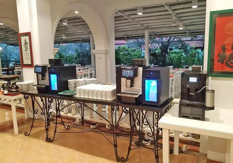 Fotos del hotel The Old Phuket  Karon Beach Resort  Sha Plus:  10