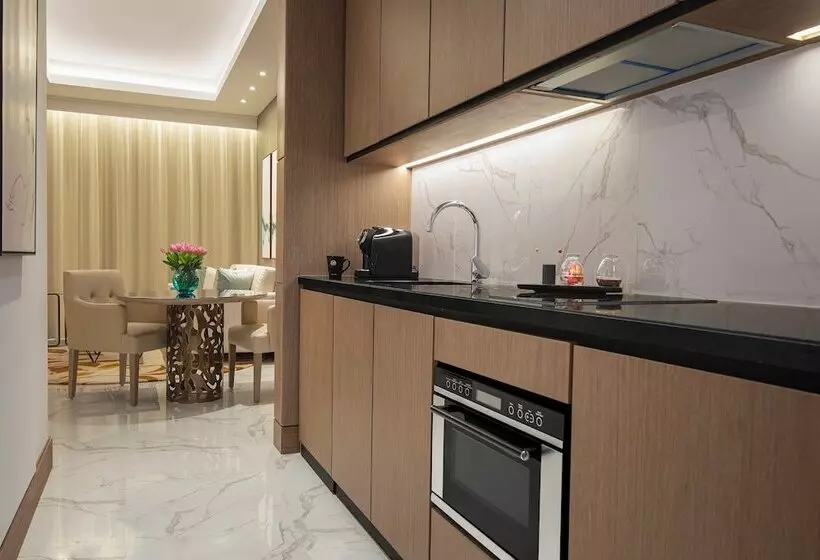Fotos del hotel Al Jaddaf Rotana Suite:  45