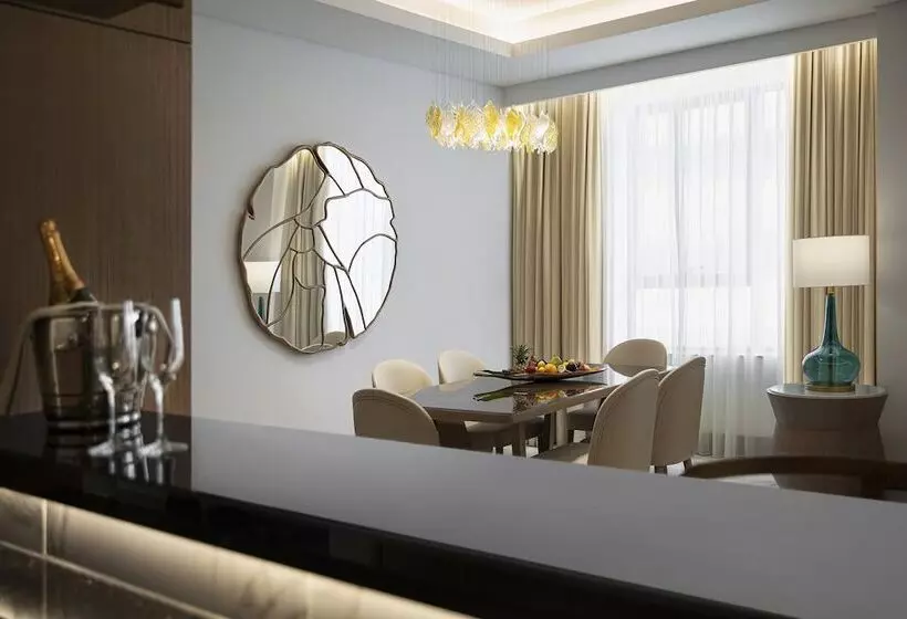 Fotos del hotel Al Jaddaf Rotana Suite:  54