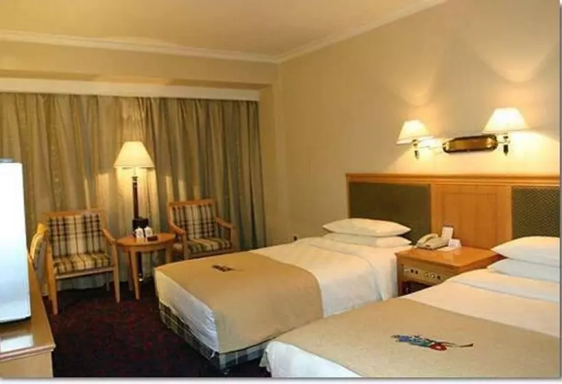 Fotos del hotel Beijing Continental Grand:  2