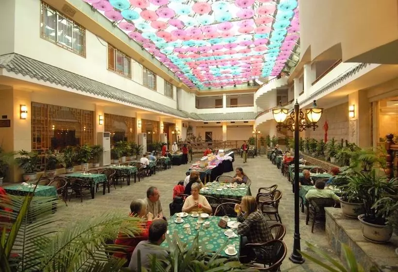 Fotos del hotel Yangshuo New Century:  3