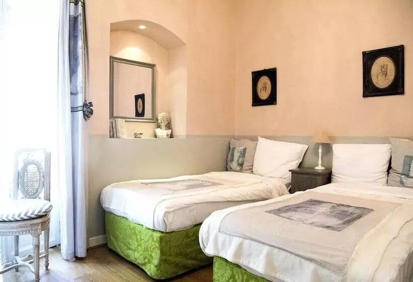 Fotos del hotel Villa Rivoli:  5