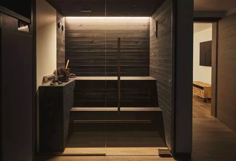 Fotos del hotel Schlosshouse Zermatt Wellbeing Rooms & Suites:  4