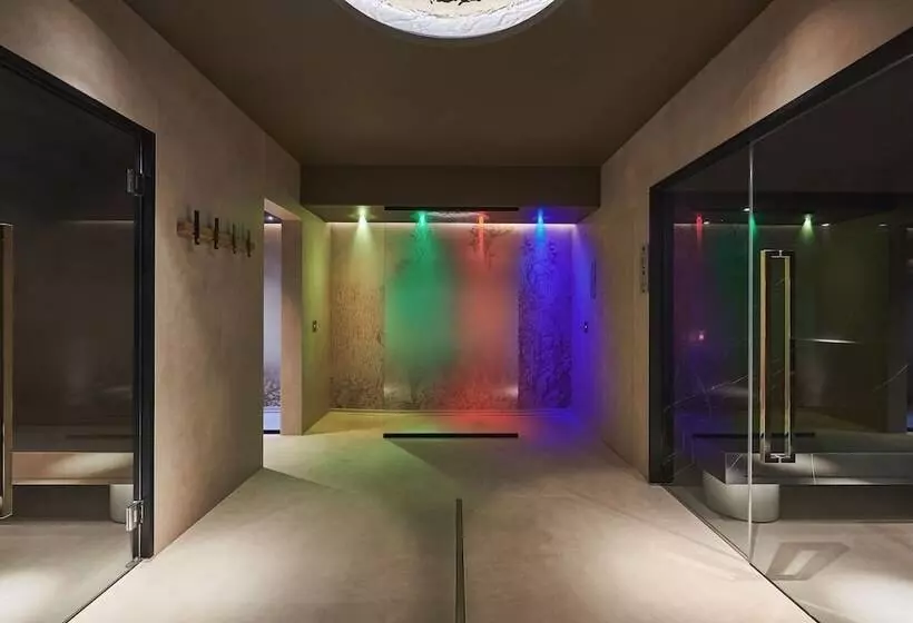 Fotos del hotel Schlosshouse Zermatt Wellbeing Rooms & Suites:  17