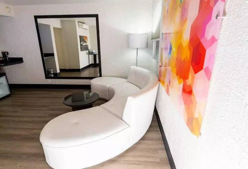 Fotos del hotel The Clarendon Hotel And Spa:  2