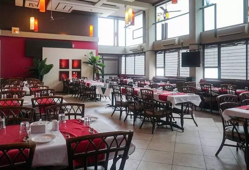 Fotos del hotel Treebo Trend Brahma Regency:  14