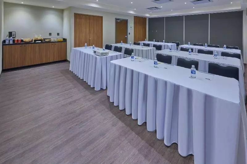 Fotos del hotel City Express Tijuana Otay:  10