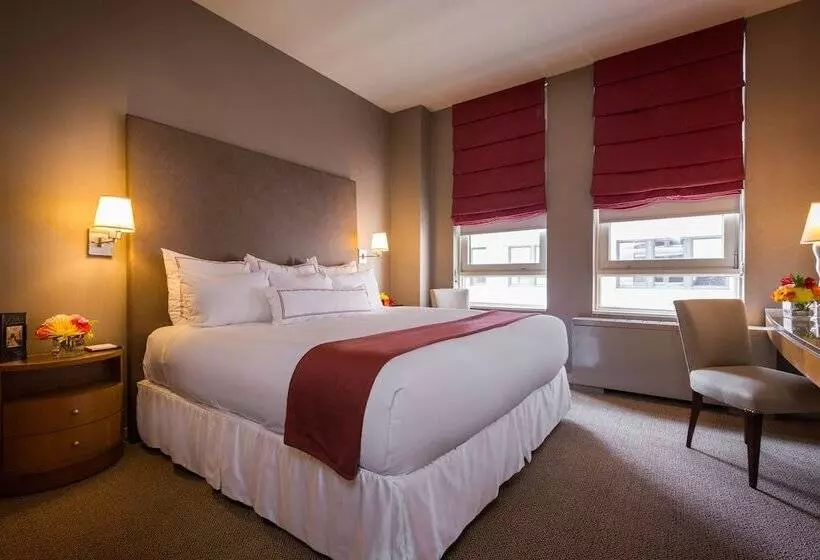 Giraffe By Library Hotel Collection