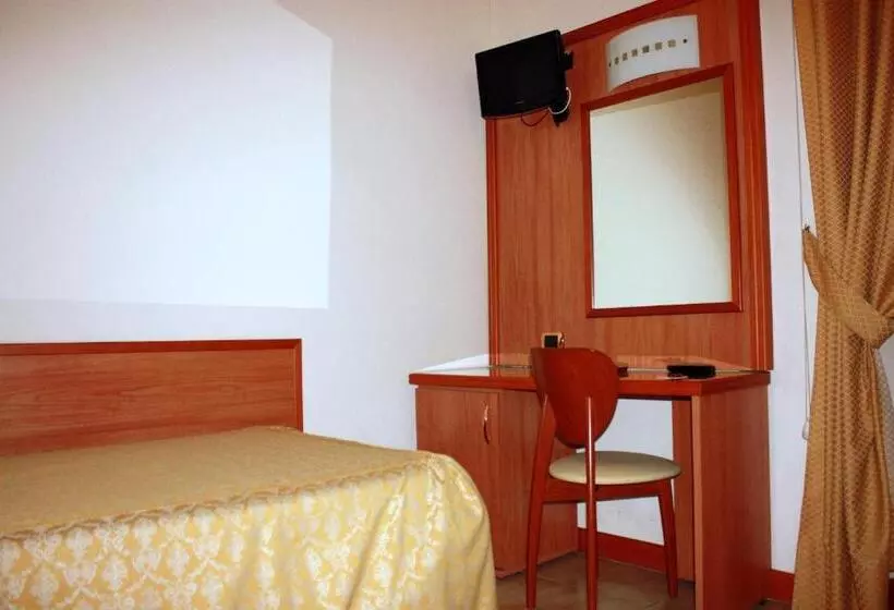 Fotos del hotel Piccolo:  5