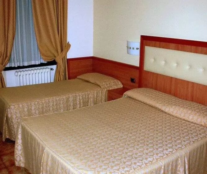 Fotos del hotel Piccolo:  11