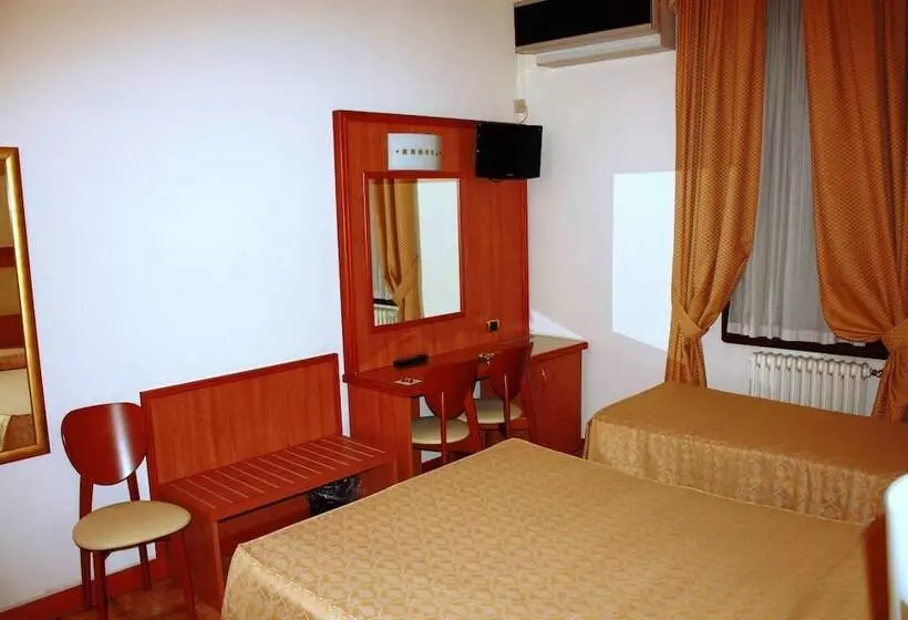 Fotos del hotel Piccolo:  20