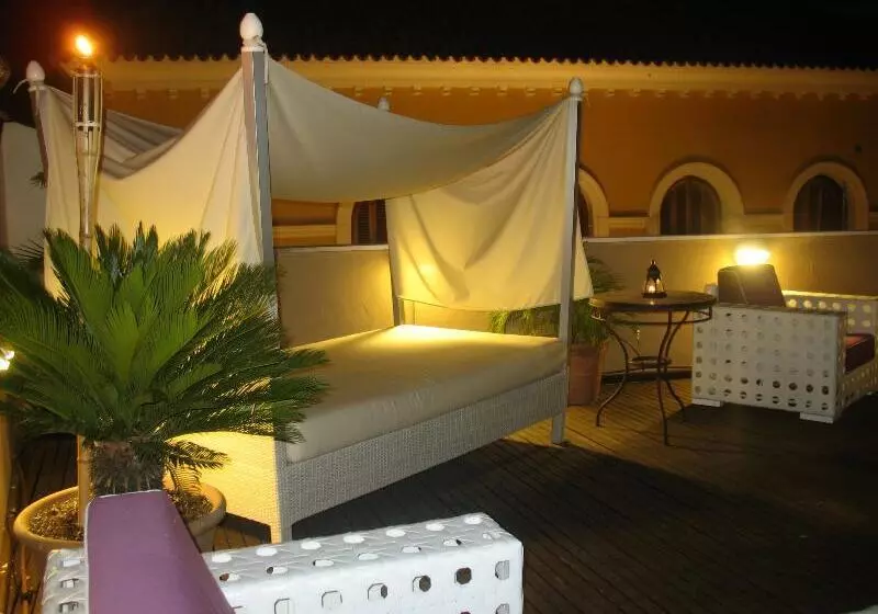 Fotos del hotel Alcoba Del Rey De Sevilla:  17