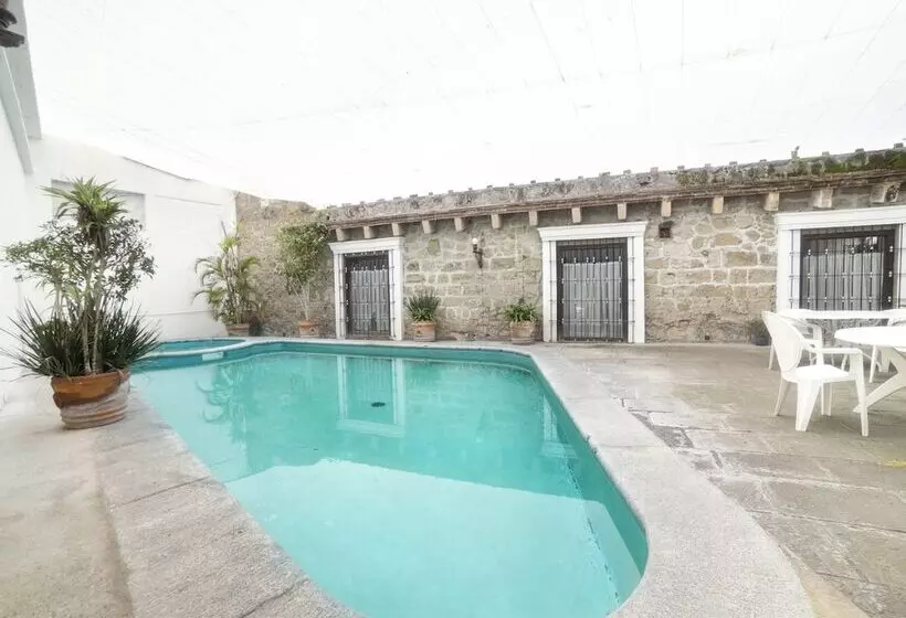 Fotos del hotel Capital O Hacienda Del Molino:  8