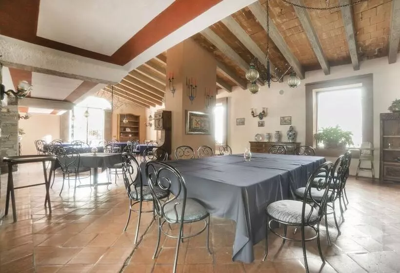 Fotos del hotel Capital O Hacienda Del Molino:  9