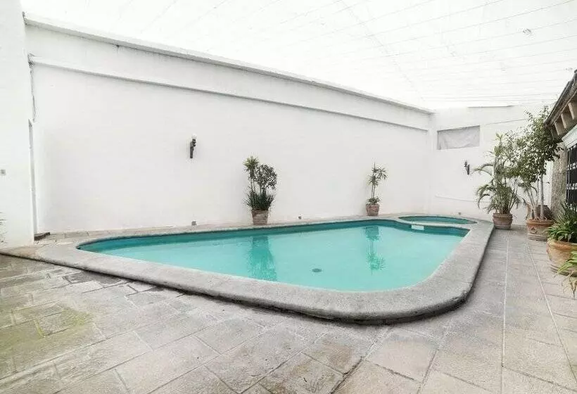 Fotos del hotel Capital O Hacienda Del Molino:  2