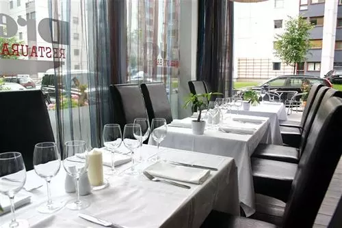 Fotos del hotel Stoltzen Hotel & Apartments:  4