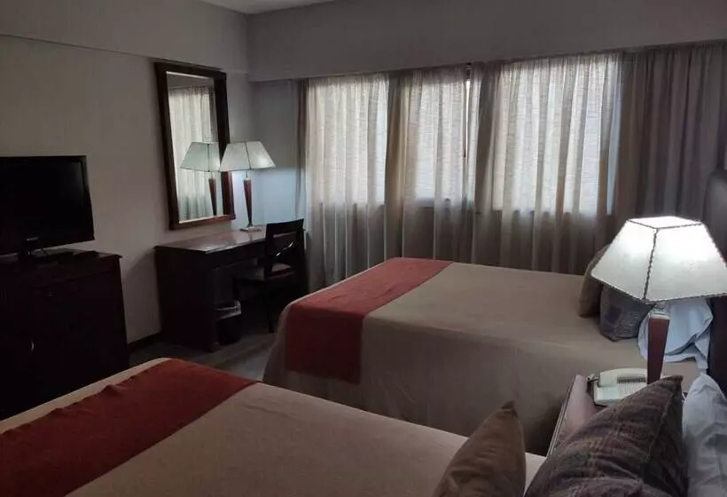 Fotos del hotel Reconquista Garden:  20