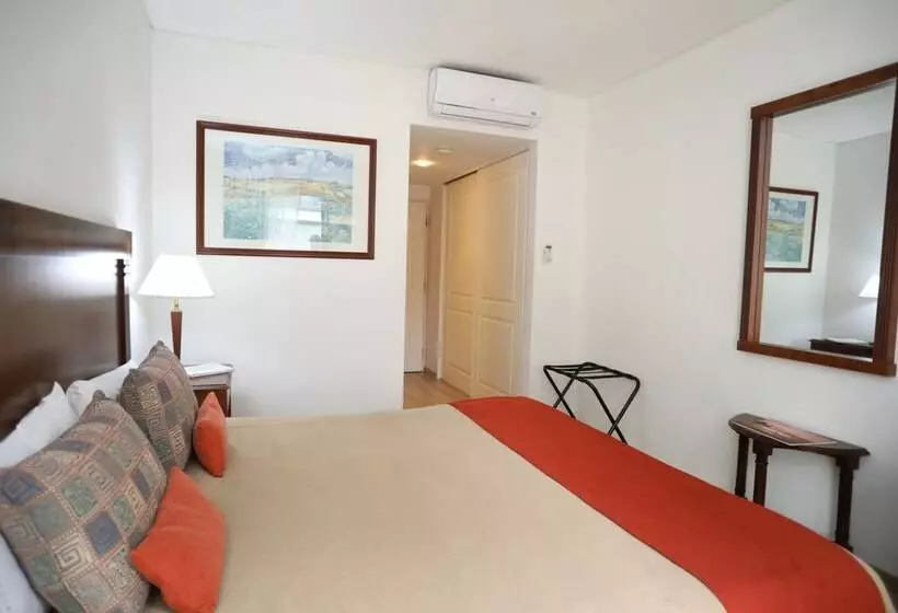 Fotos del hotel Reconquista Garden:  14