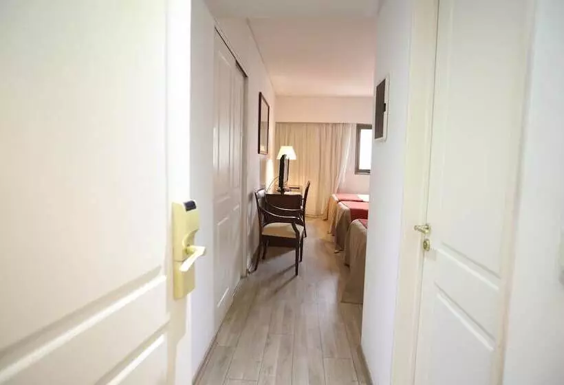 Fotos del hotel Reconquista Garden:  21