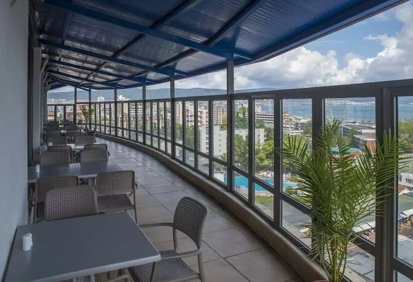 Fotos del hotel Smartline Meridian:  13