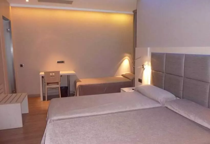 Fotos del hotel Barcelona House:  2