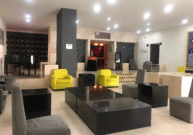 Fotos del hotel We Hotel Aeropuerto:  13