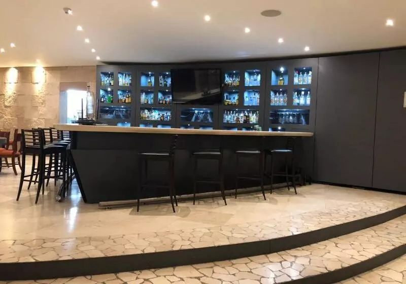 Fotos del hotel We Hotel Aeropuerto:  16