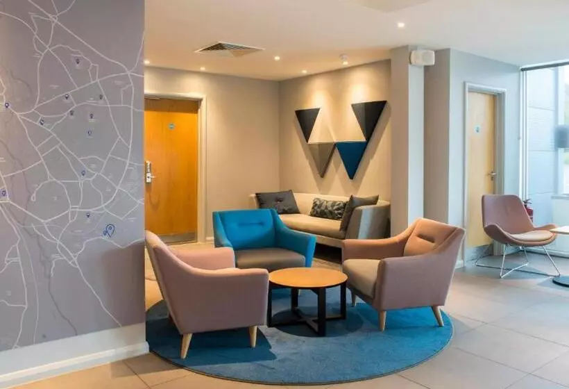 Fotos del hotel Holiday Inn Express Oxford Kassam Stadium, An Ihg:  7