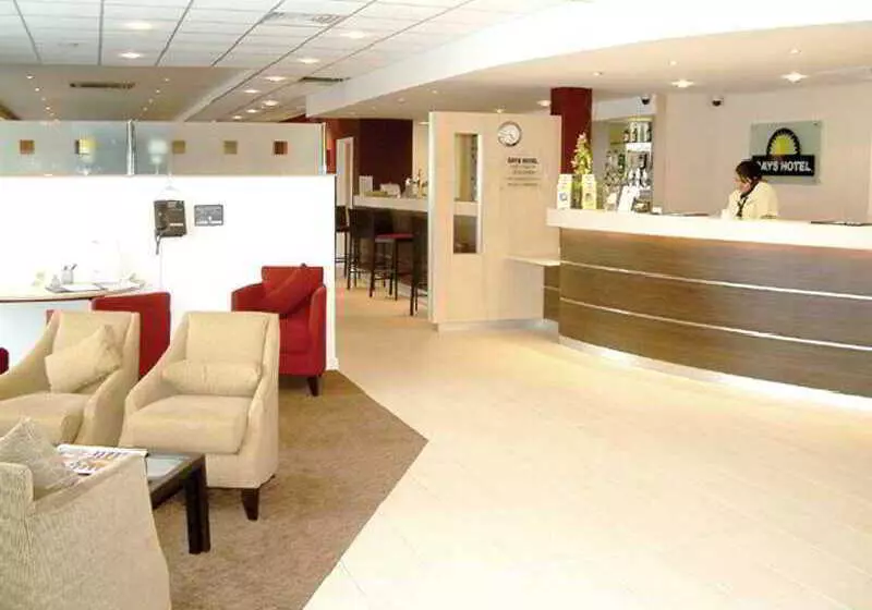 Premier Inn Luton Town Centre Hotel