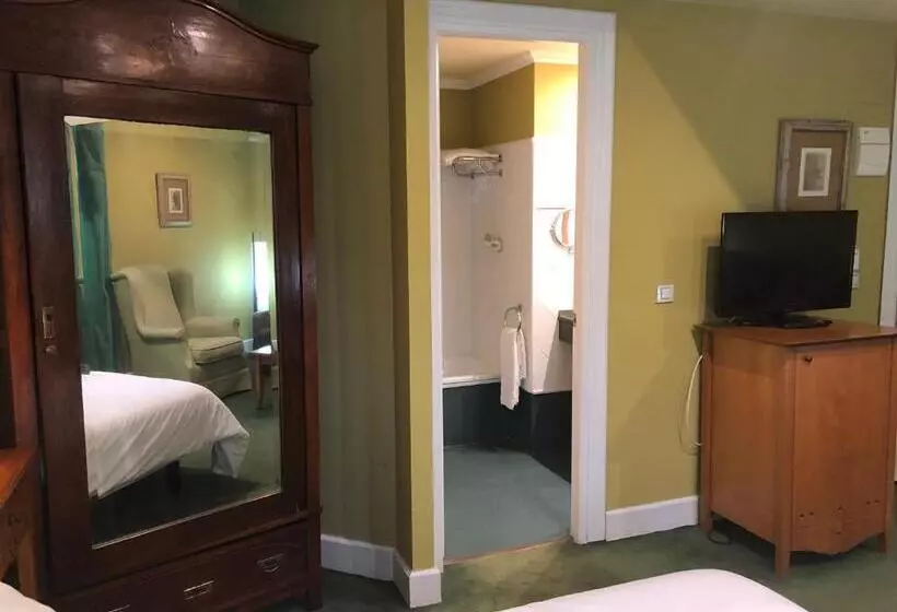 Fotos del hotel Marina De Campios:  5