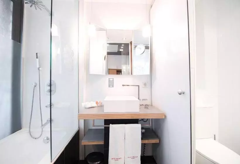 Fotos del hotel Petit Palace President Castellana:  7